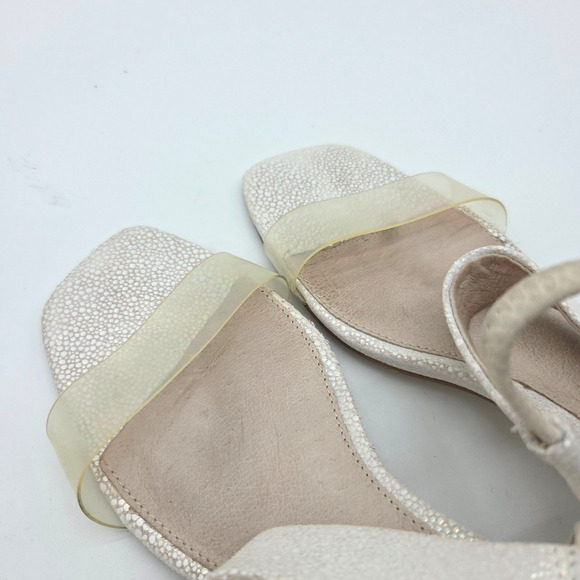 Vintage Y2K Kitten Heels Size 8.5 White Pearl Iridescent Open Toe Sanctuary - Picture 7 of 9
